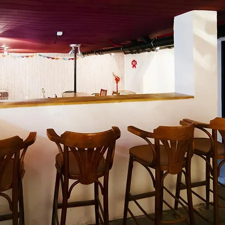 Young Space Hostel *